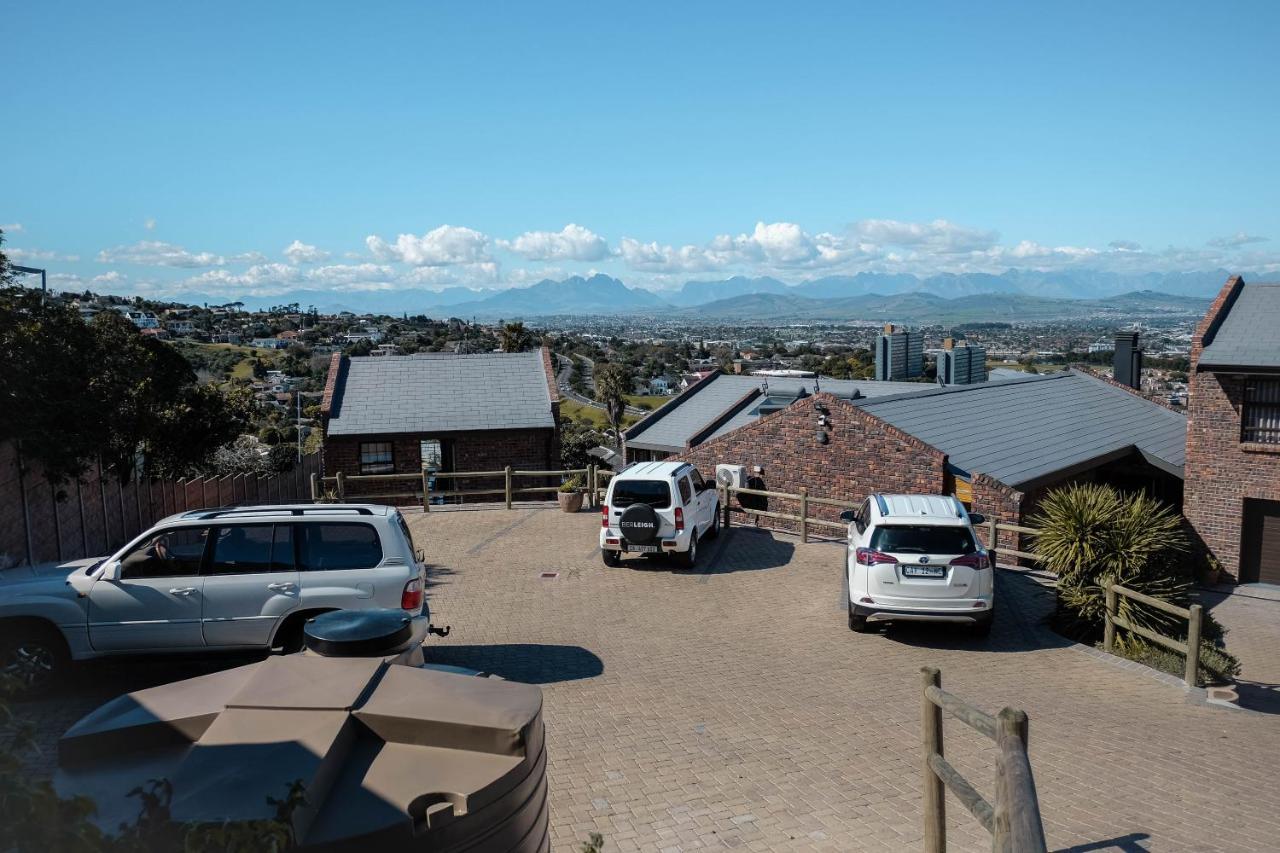 Hilltop Guesthouse Bellville Exterior photo
